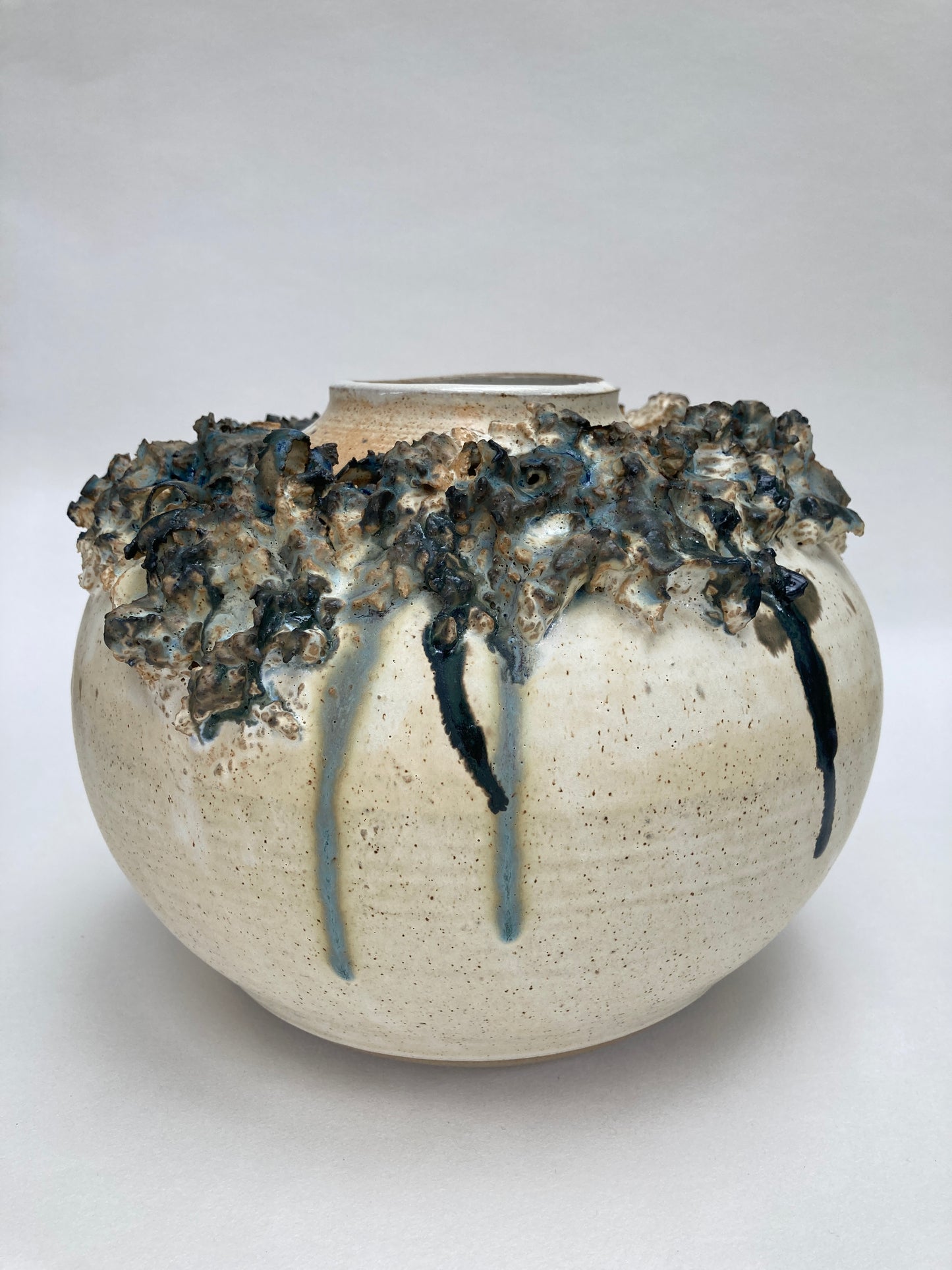 Vessel (NOT SUITABLE FOR POSTAGE. PLEASE CONTACT FOR COLLECTION OPTIONS PRIOR TO PURCHASE).