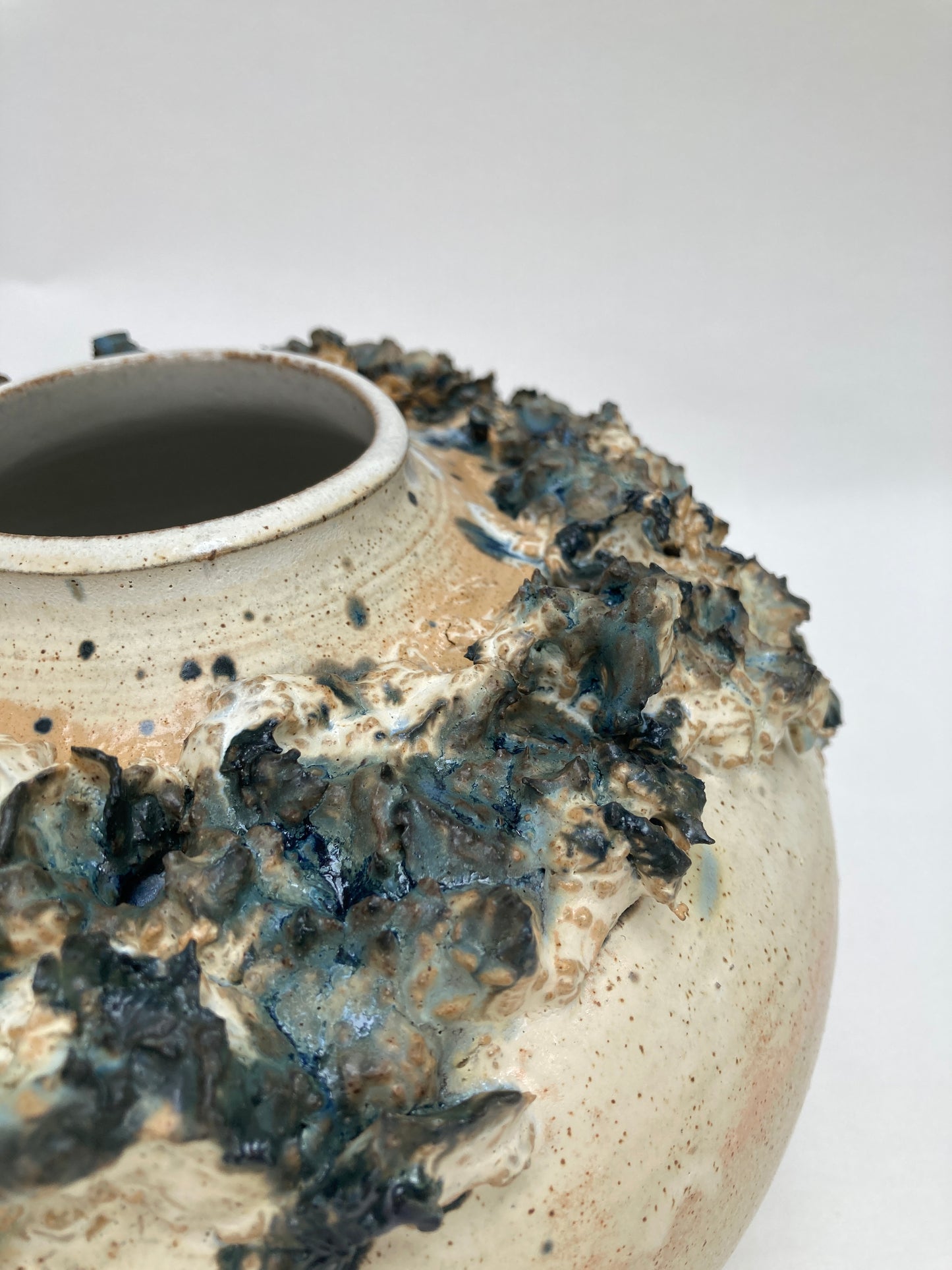 Vessel (NOT SUITABLE FOR POSTAGE. PLEASE CONTACT FOR COLLECTION OPTIONS PRIOR TO PURCHASE).