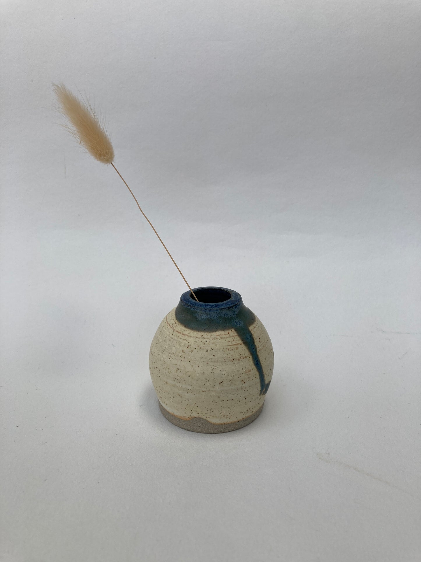 Mini bud vase