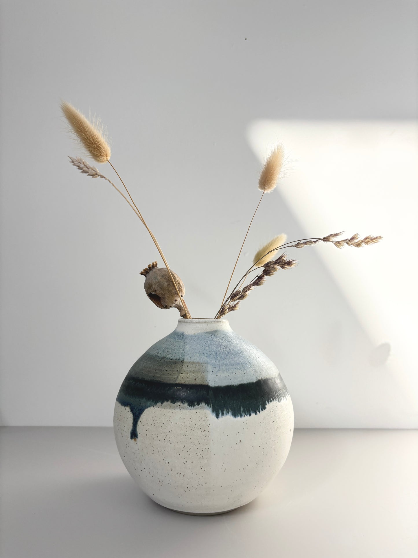 Seascape vessel