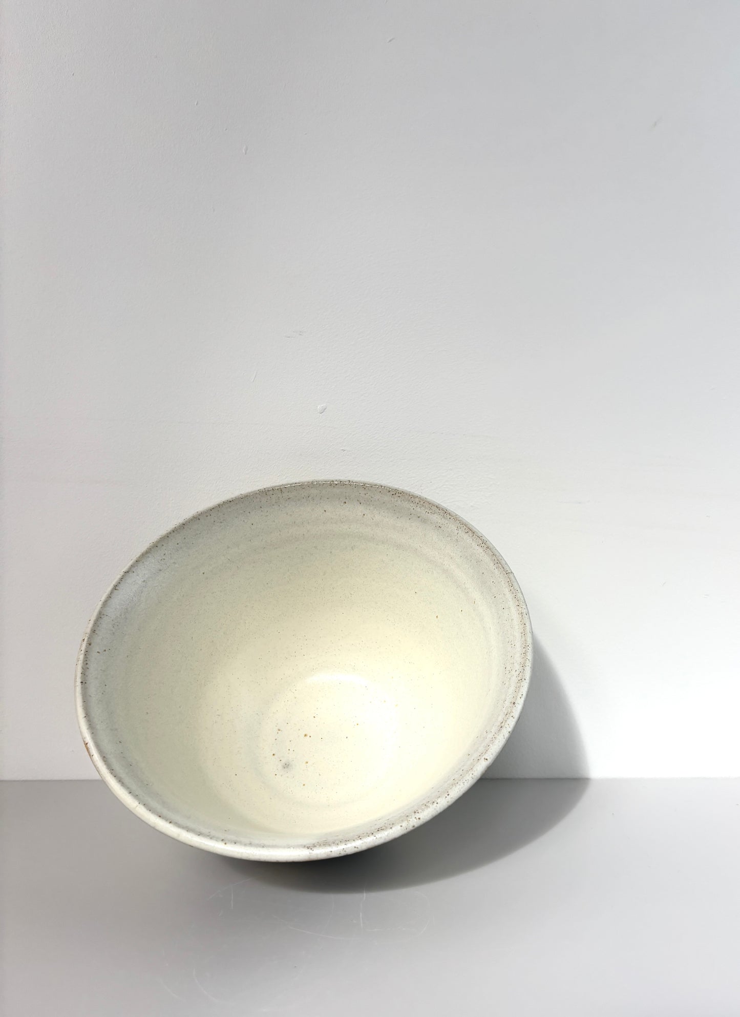 Deep bowl