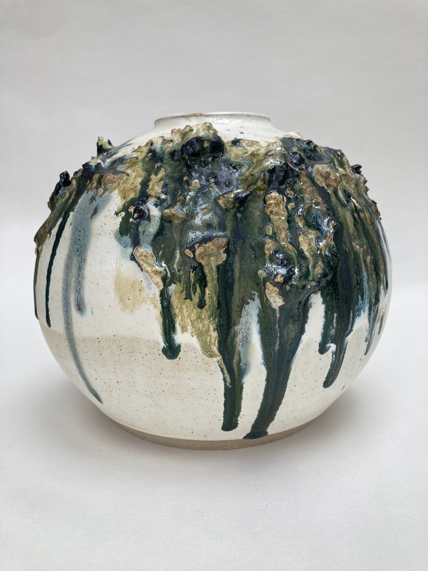 Vessel (NOT SUITABLE FOR POSTAGE. PLEASE CONTACT FOR COLLECTION OPTIONS PRIOR TO PURCHASE).