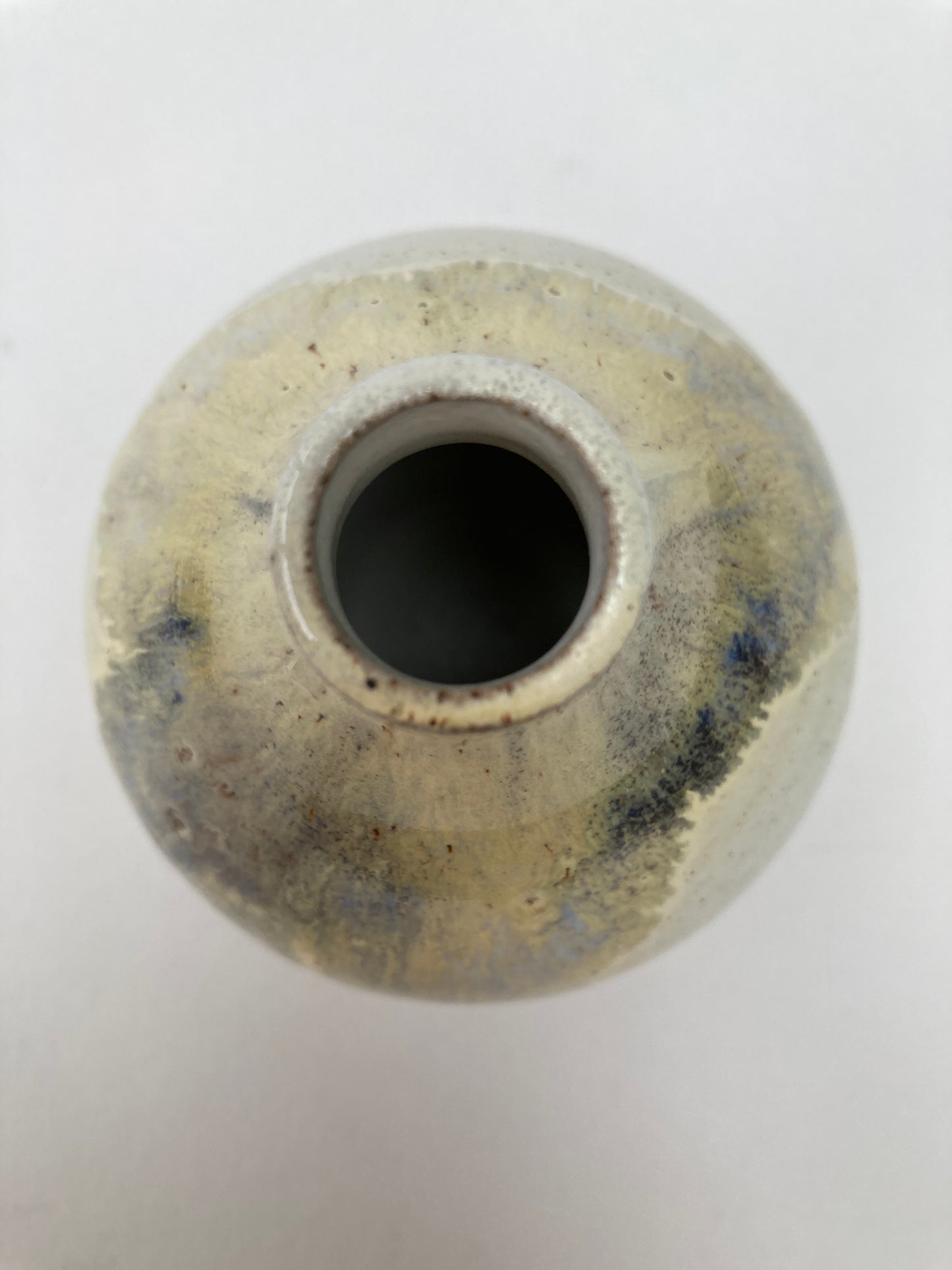 Bottle vase