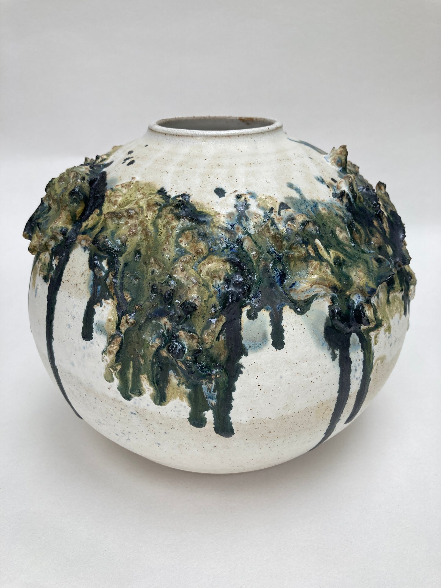 Vessel (NOT SUITABLE FOR POSTAGE. PLEASE CONTACT FOR COLLECTION OPTIONS PRIOR TO PURCHASE).
