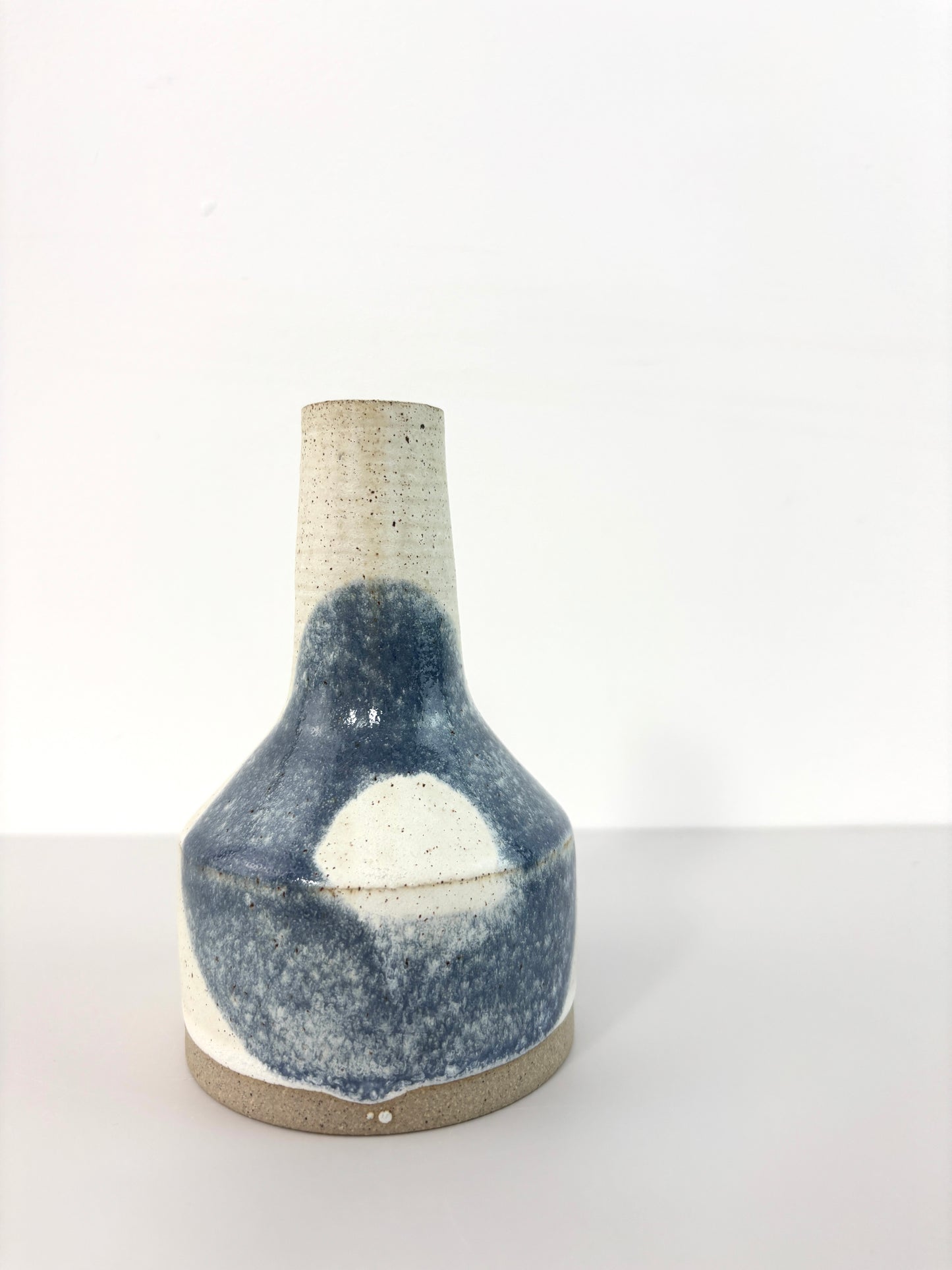 Single stem vase